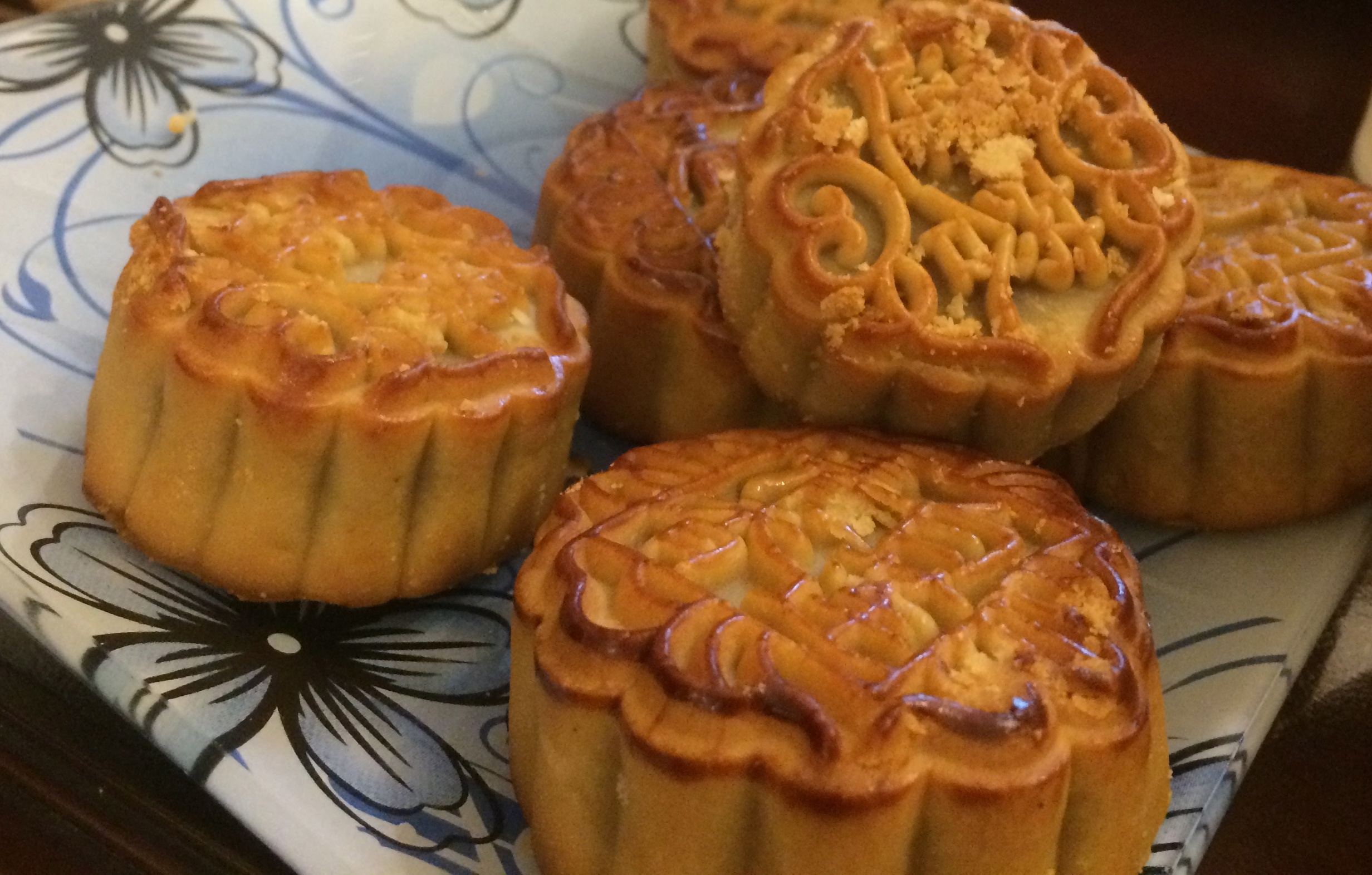 mooncakes.jpg