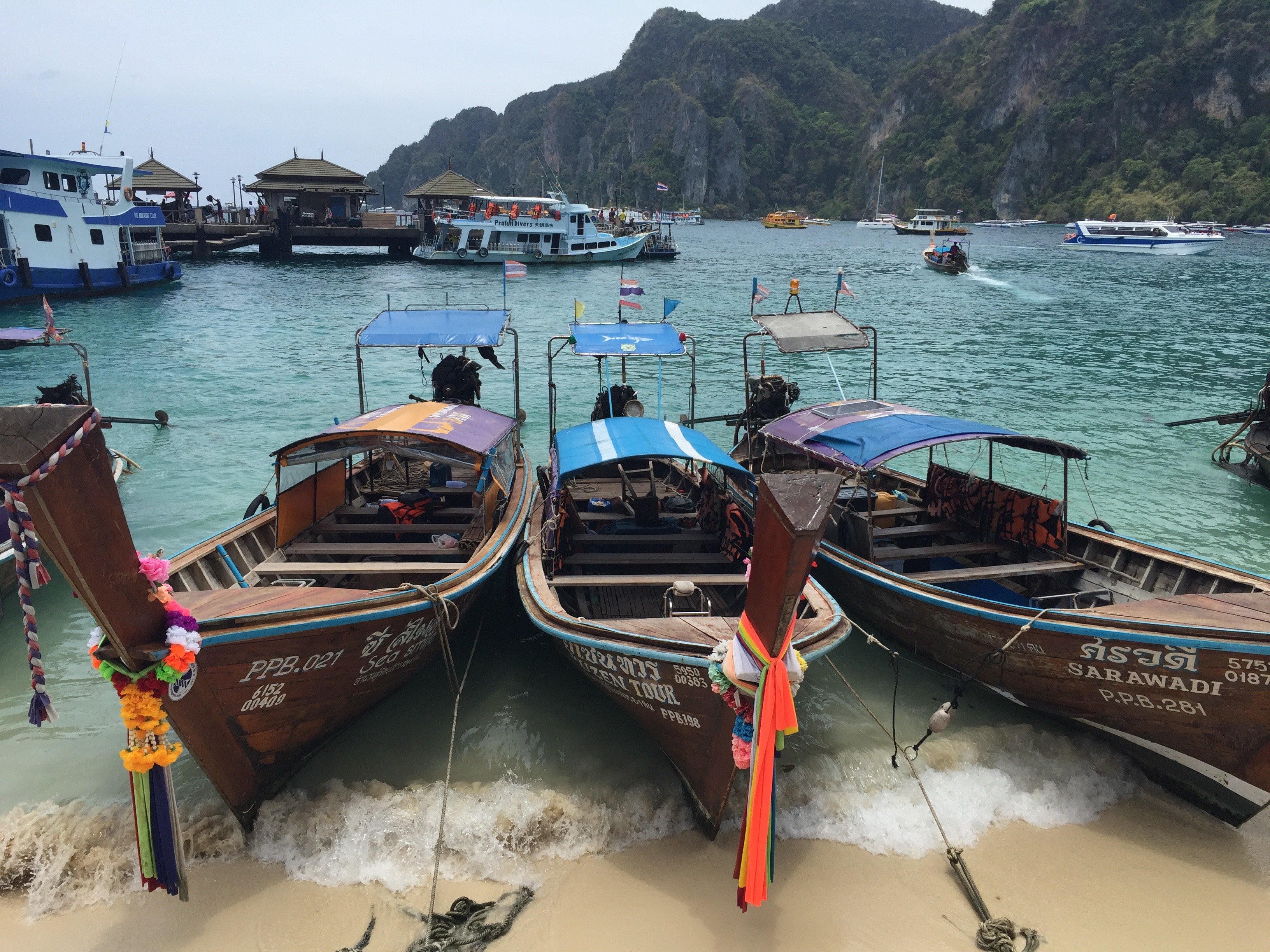 koh_phi_phi_boats