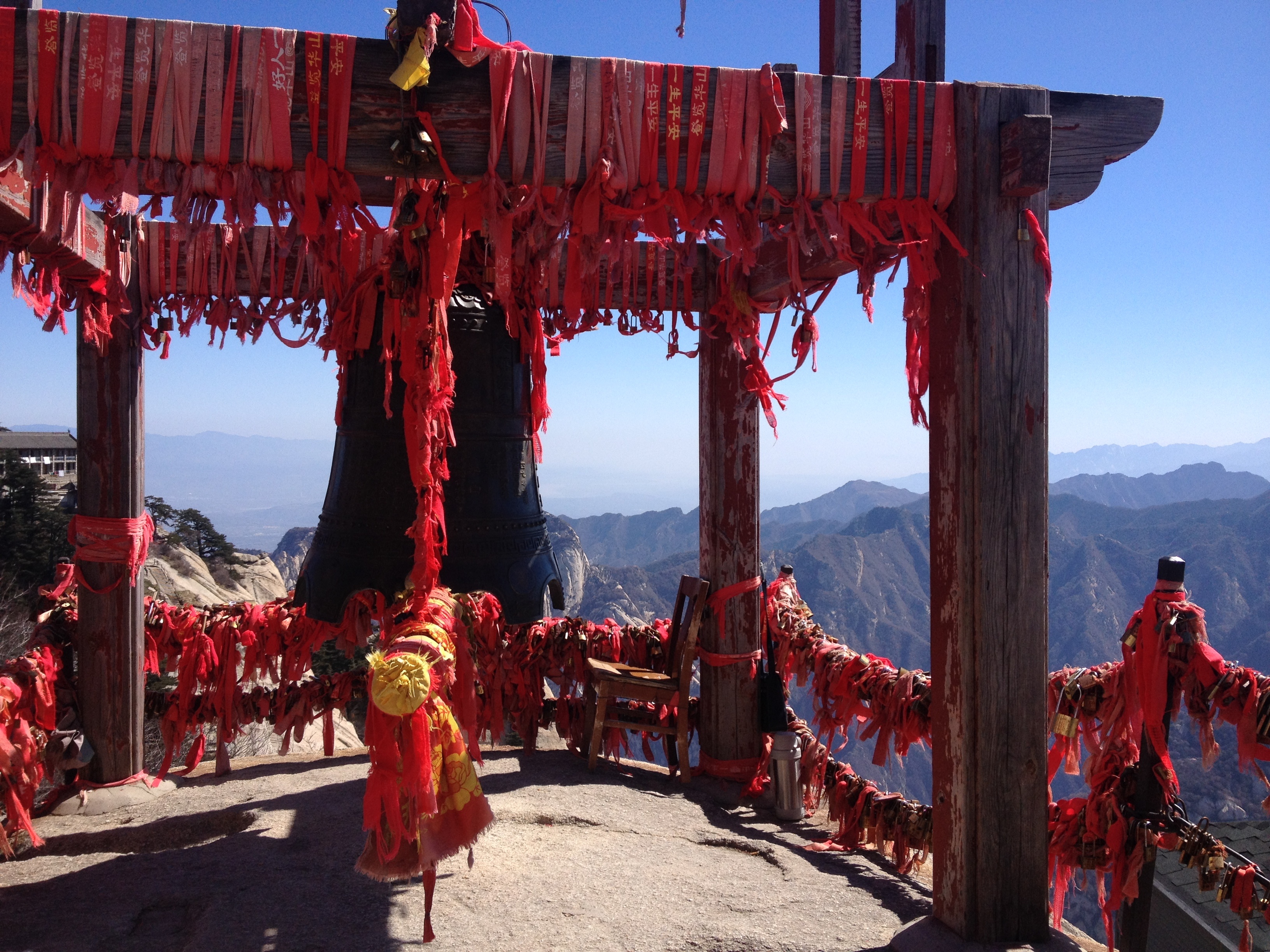 mt_hua_temple.jpg